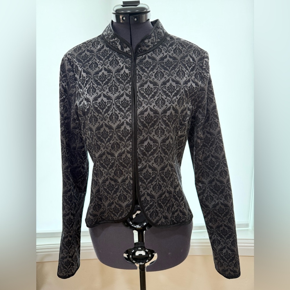 Chic Black and Silver Patterned Women's Blazer